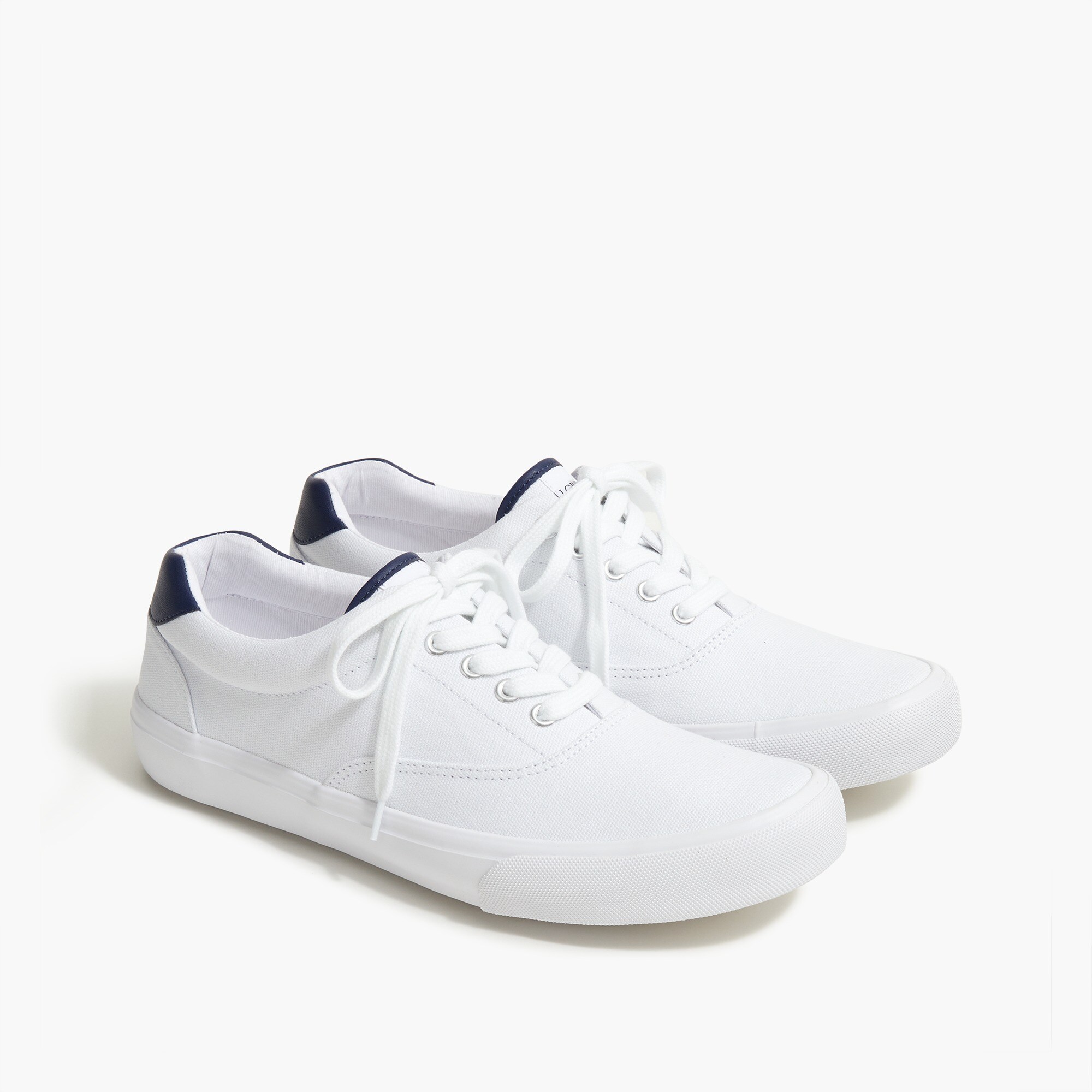 Canvas lace-up sneakers