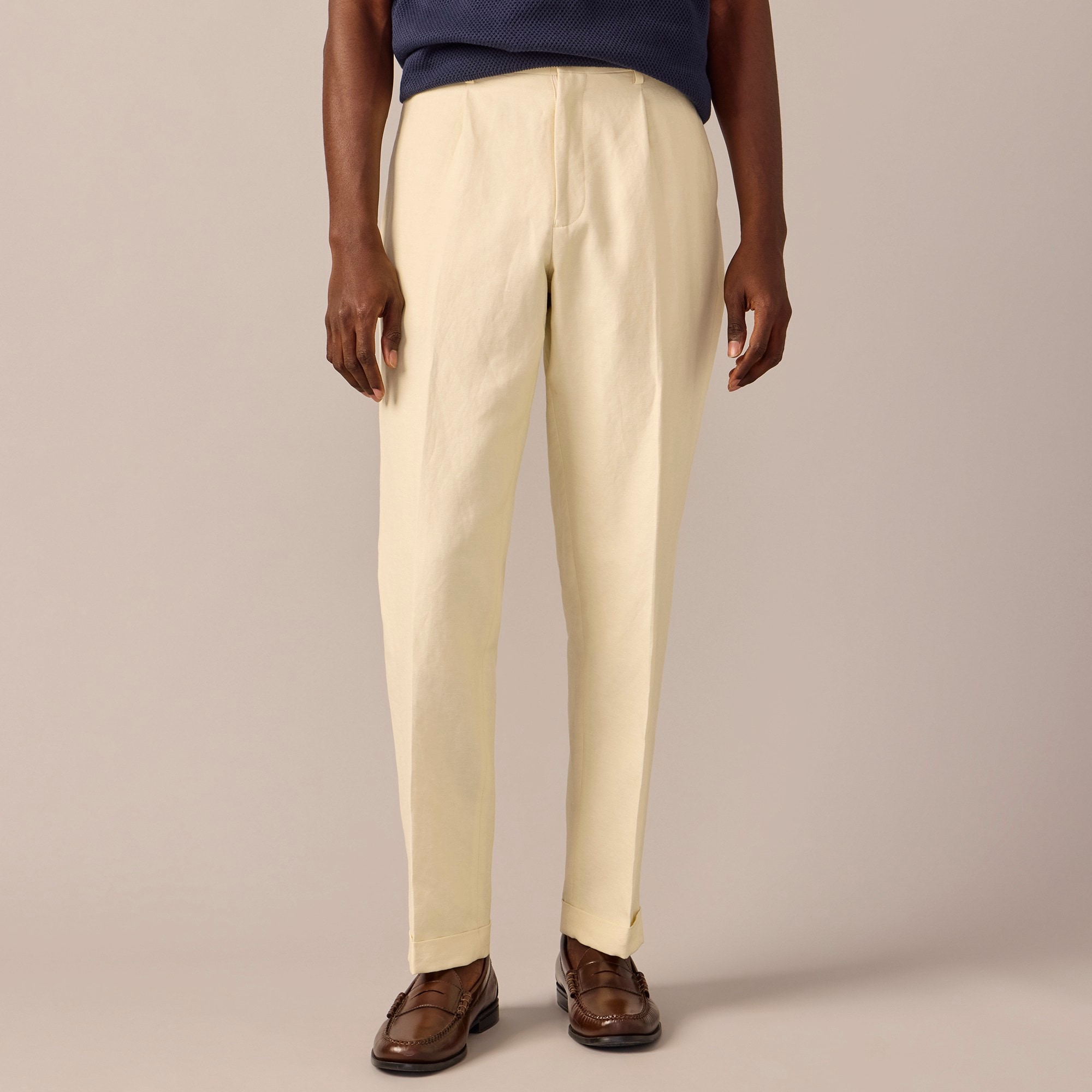 mens Crosby Classic-fit pleated suit pant in Italian linen-cotton blend